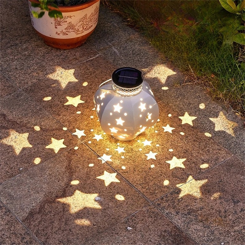Smart Garden Ornaments - ガーデンスタープロジェクターランプ吊り下げ式ソーラーライト屋外用吊り下げ式ソーラーランタンレトロソーラーランプハンドル付き屋外庭園装飾
