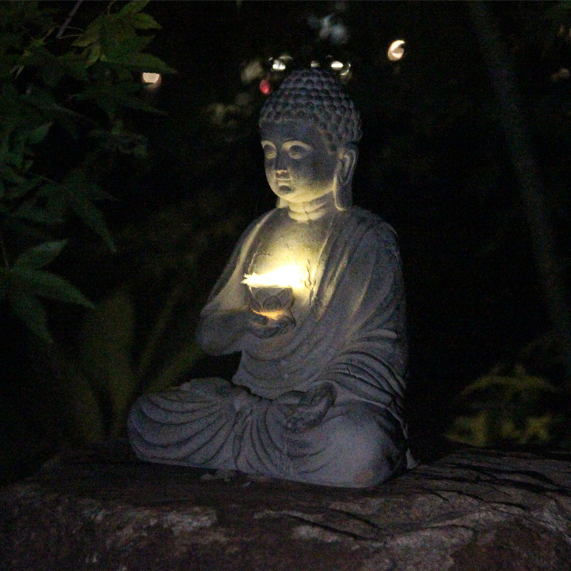 樹脂ソーラー仏像彫刻庭の装飾ライト禅アジアン日本庭園の装飾屋 - Smart Garden Ornaments のレビューと価格
